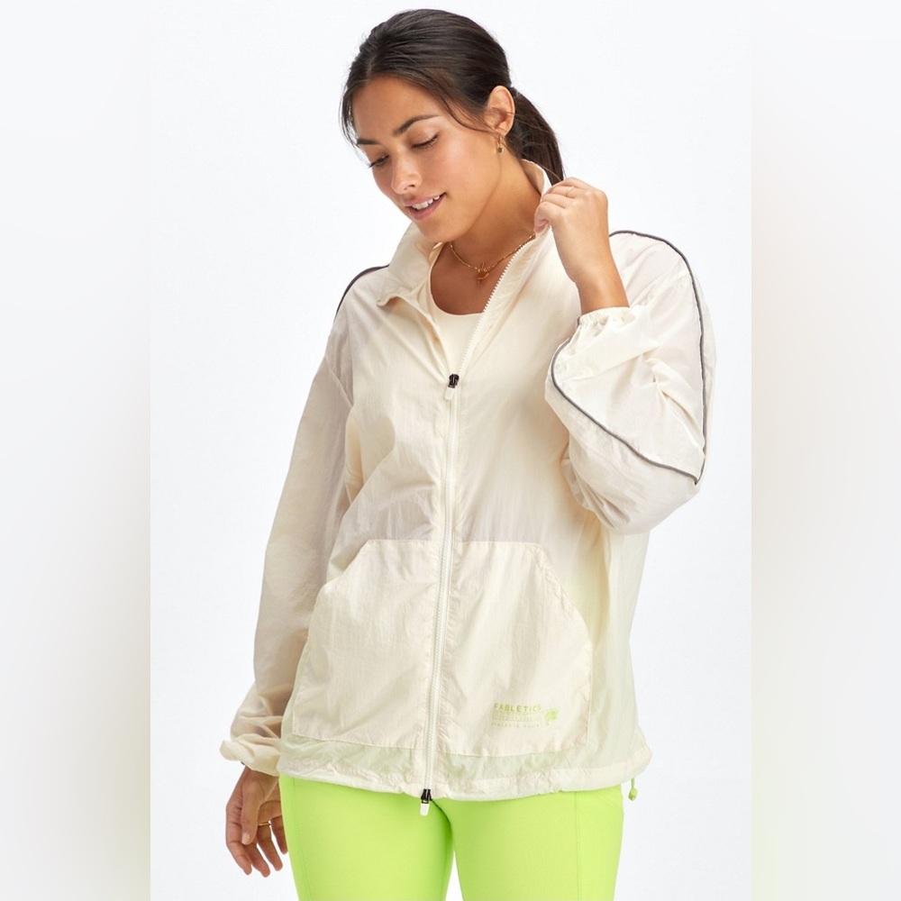 Fabletics Oversized Flyweight Windbreaker